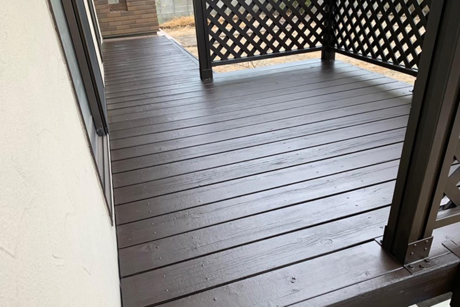 ウッドデッキの画像