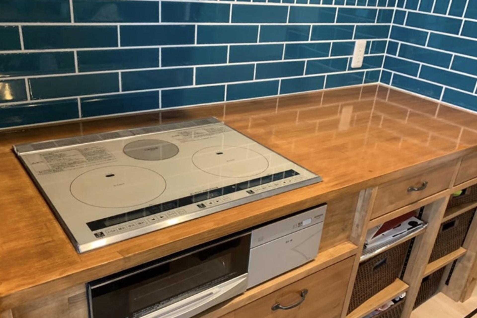 家具の塗装の画像