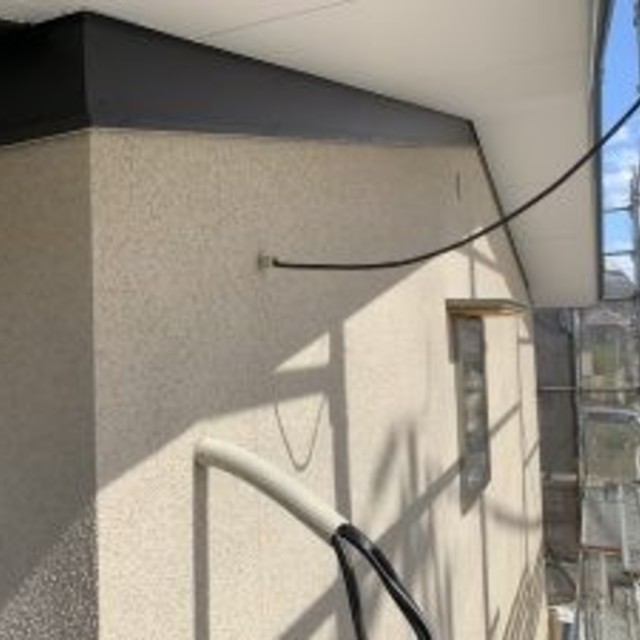 新築の塗装工事?‍♀️弾性リシン吹き付けの画像