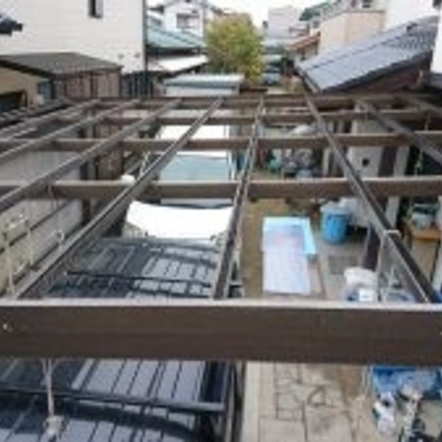 波板・雨戸張り替え?の画像