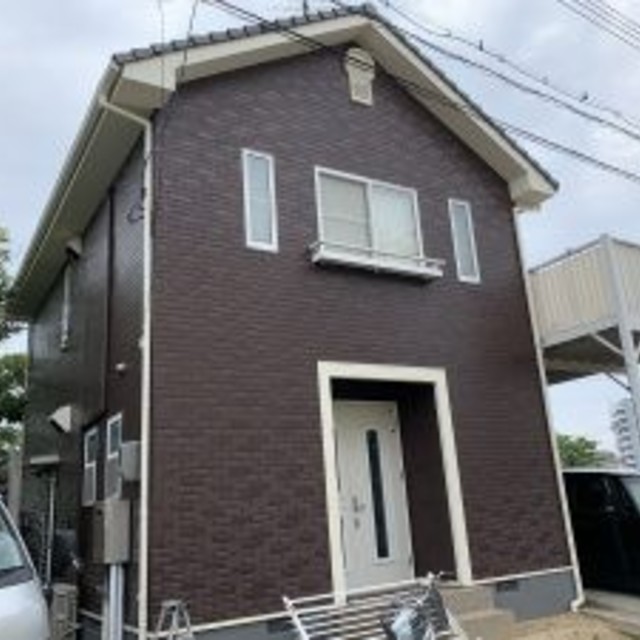 岡山県岡山市中区 M様邸 セメント瓦・サイディング塗り替え工事?‍♀️の画像