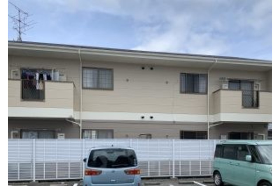 コーポ・アパート 2色塗り替え工事?‍♀️の画像