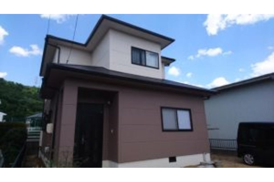 玉野市　八浜　H様邸　屋根カラーベスト　遮熱シリコン　外壁ALc ラジカル制御型高耐候塗料　2トーンの画像