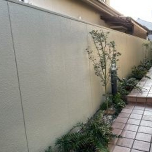 北区 番町 N様邸 塀 扉 塗り替え工事?‍♀️の画像