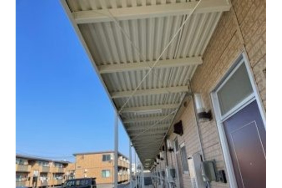 岡山市 中区 浜 アパート M様邸 鉄骨階段 土間塗装 長尺シート改修工事　鉄骨階段・手すりの画像