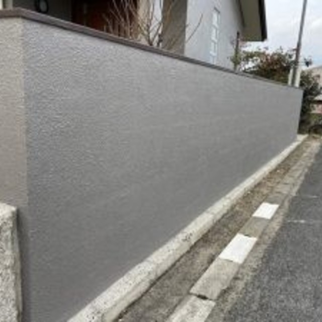 岡山市 中区 A様邸 屋根 遮熱無機 外壁 遮熱フッ素 ガラスコーティング 塗り替え工事?‍♀️塀の画像