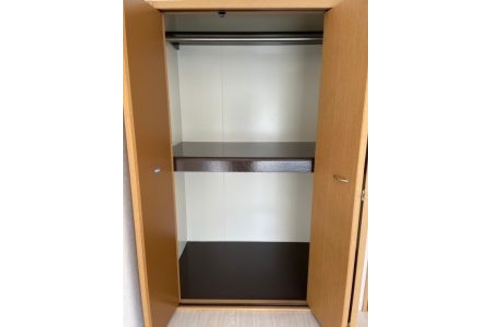 岡山市 中区 西川原 アパート 室内塗装工事?‍♀️収納内の画像