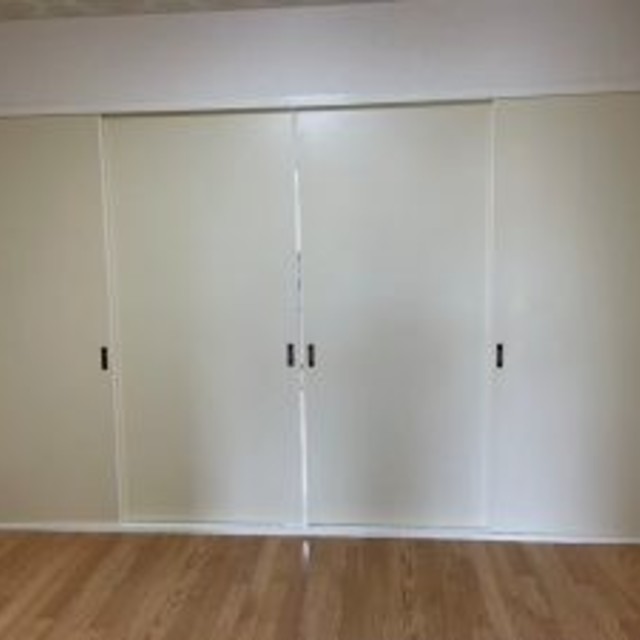 岡山市 中区 原尾島 アパート Gハイツ 建具塗装工事?‍♀️の画像