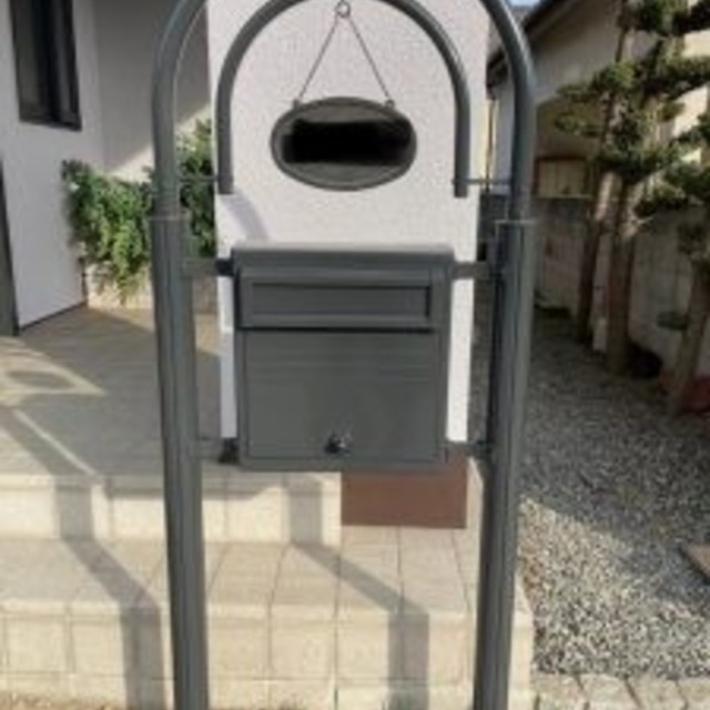 岡山市 中区 湊 S様邸 ポスト 塗り替え工事?‍♀️ポスト 給油缶の画像