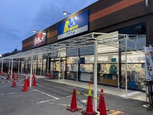 中区 高屋 ホームセンターTIME 鉄骨塗装?の画像
