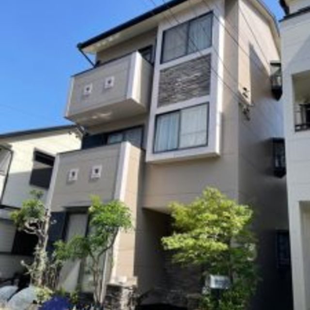 岡山市　北区　奉還町　M様邸　屋根　遮熱無機　外壁　遮熱フッ素　塗り替え工事の画像