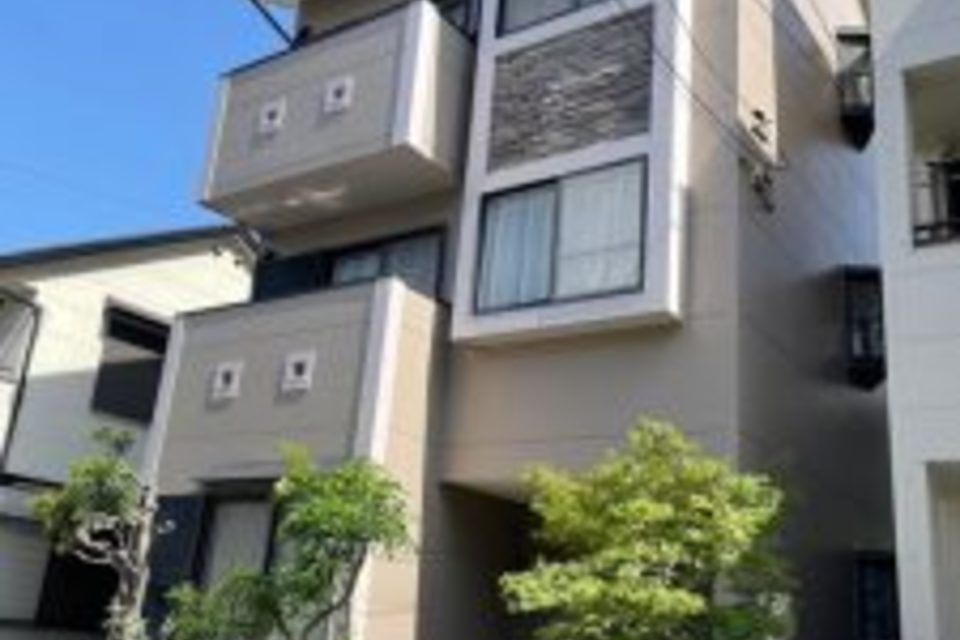 岡山市　北区　奉還町　M様邸　屋根　遮熱無機　外壁　遮熱フッ素　塗り替え工事の画像