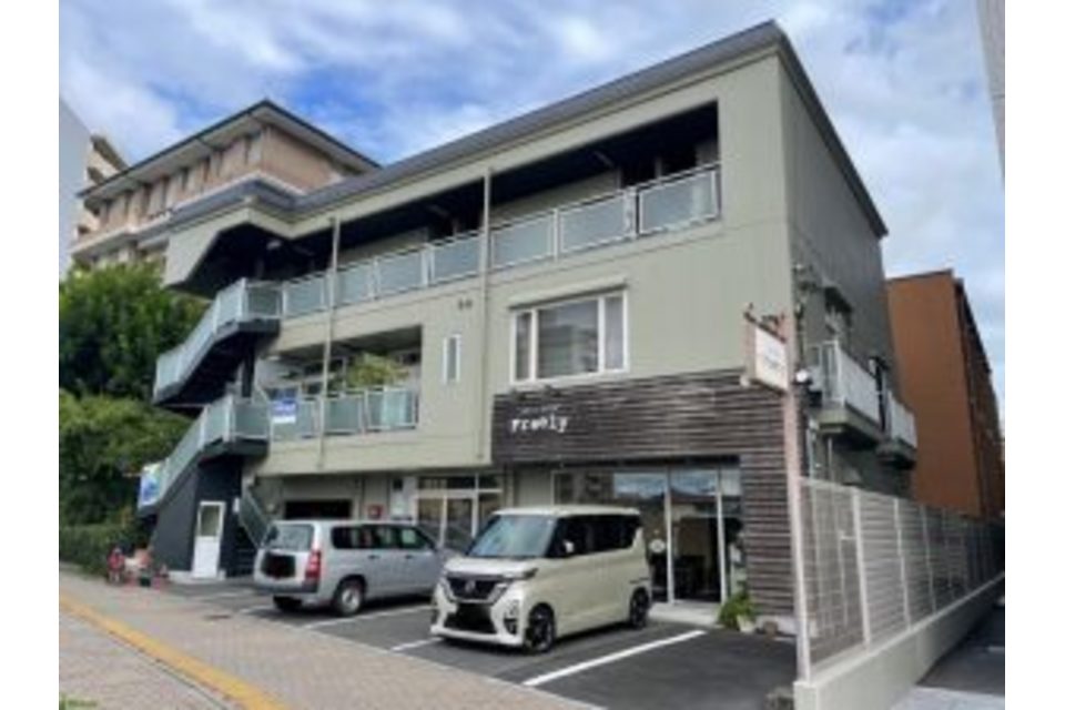 岡山市　北区　N様邸　アパート　外壁・防水塗装工事_フッ素　ガラスコーティングの画像