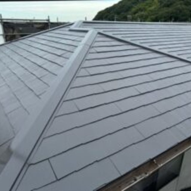 M様邸　屋根　カラーベスト　遮熱型無機　ガラスコーティング　外壁　モルタル　シリコン　ガラスコーティング塗り替え工事の画像