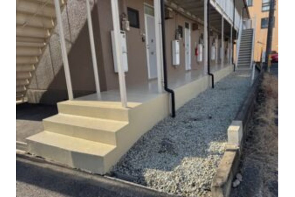 中区　アパートR様邸　長尺シート　土間　塗装工事の画像