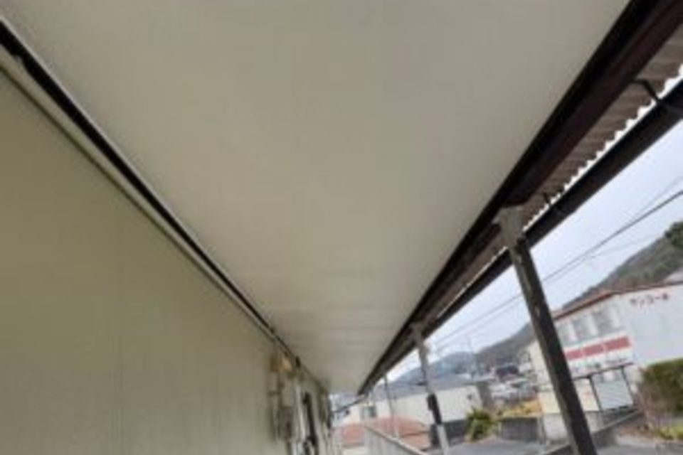 北区　津島　M様邸（コーポ）軒天　塗り替え工事の画像