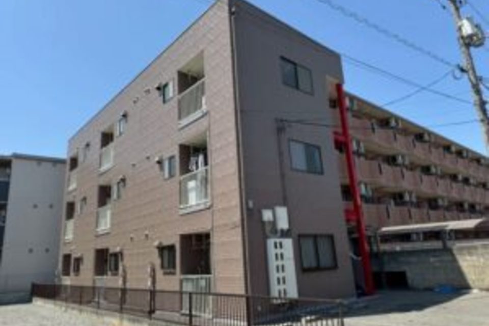 岡山市　北区　センチュリー学南　塗り替え工事屋根　外壁　遮熱無機の画像