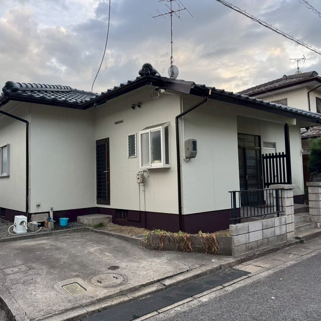 岡山市南区妹尾 H様邸 屋根塗装・外壁塗装 波板張り替えの画像