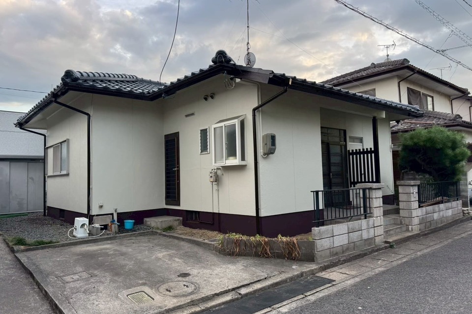 岡山市南区妹尾 H様邸 屋根塗装・外壁塗装 波板張り替えの画像