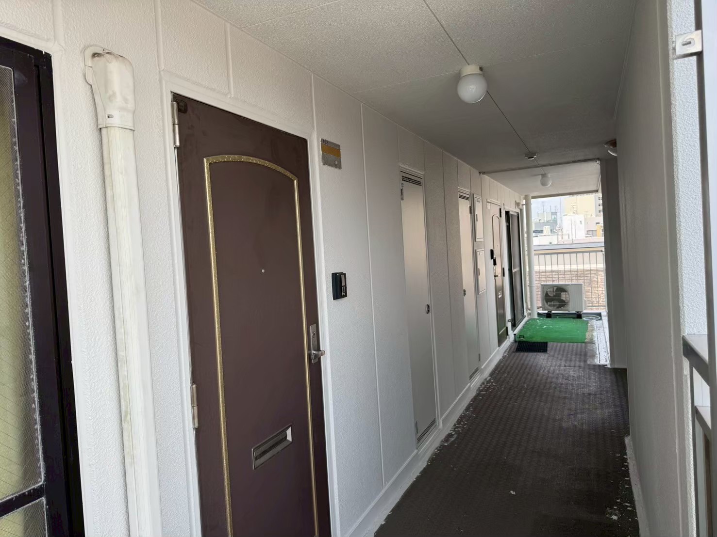 岡山市北区大学町 アパート B様邸 外壁塗装工事 軒天塗装 防水塗装 鉄部塗装の画像