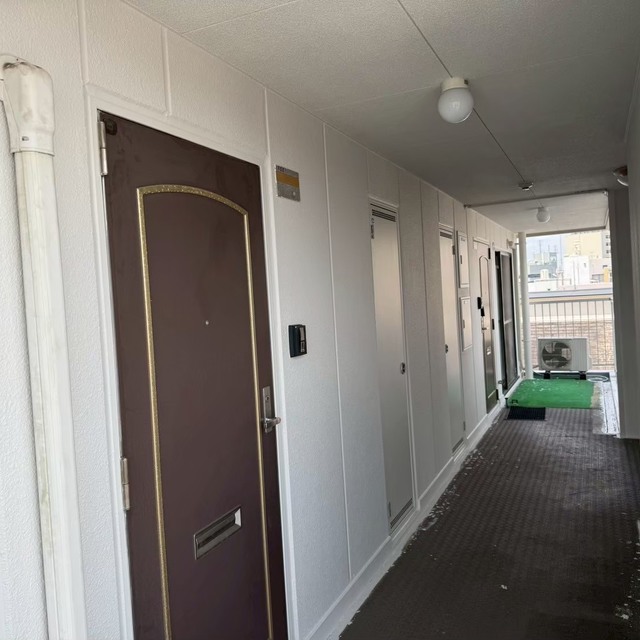 岡山市北区大学町 アパート B様邸 外壁塗装工事 軒天塗装 防水塗装 鉄部塗装の画像