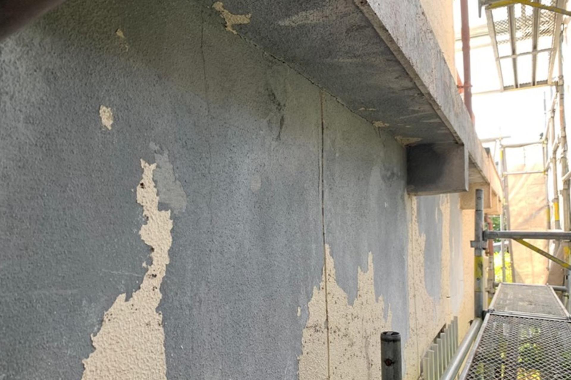 剥がれ補修の画像