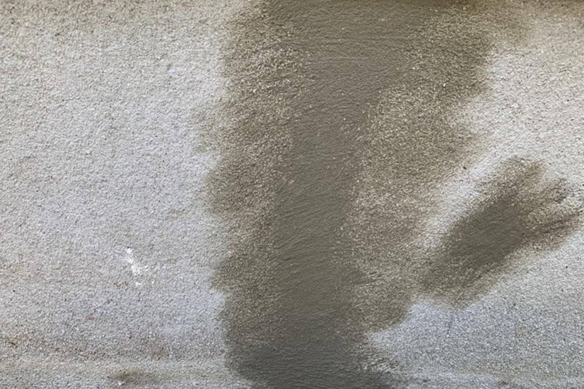 ひび割れ補修の画像