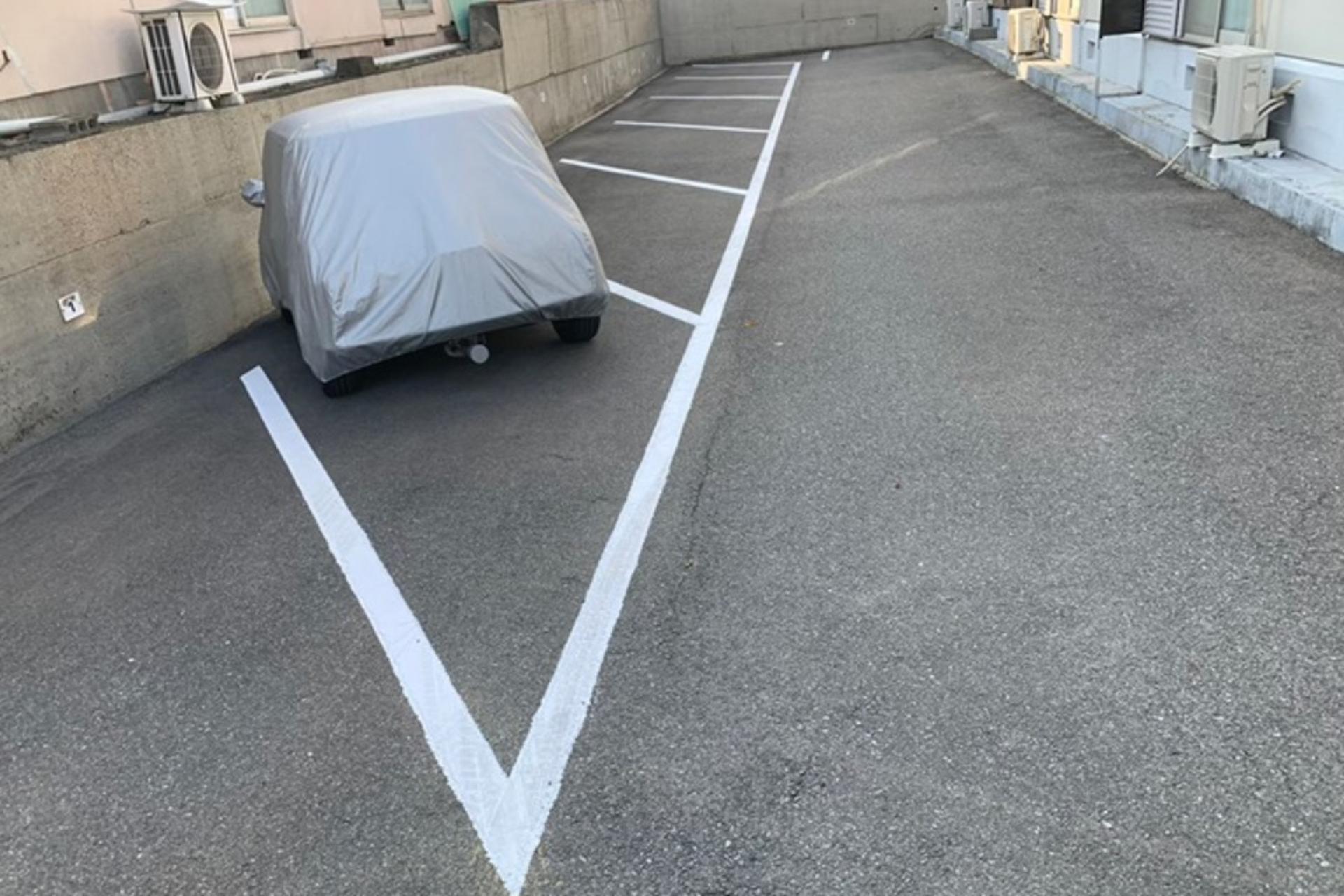 白線引きの画像