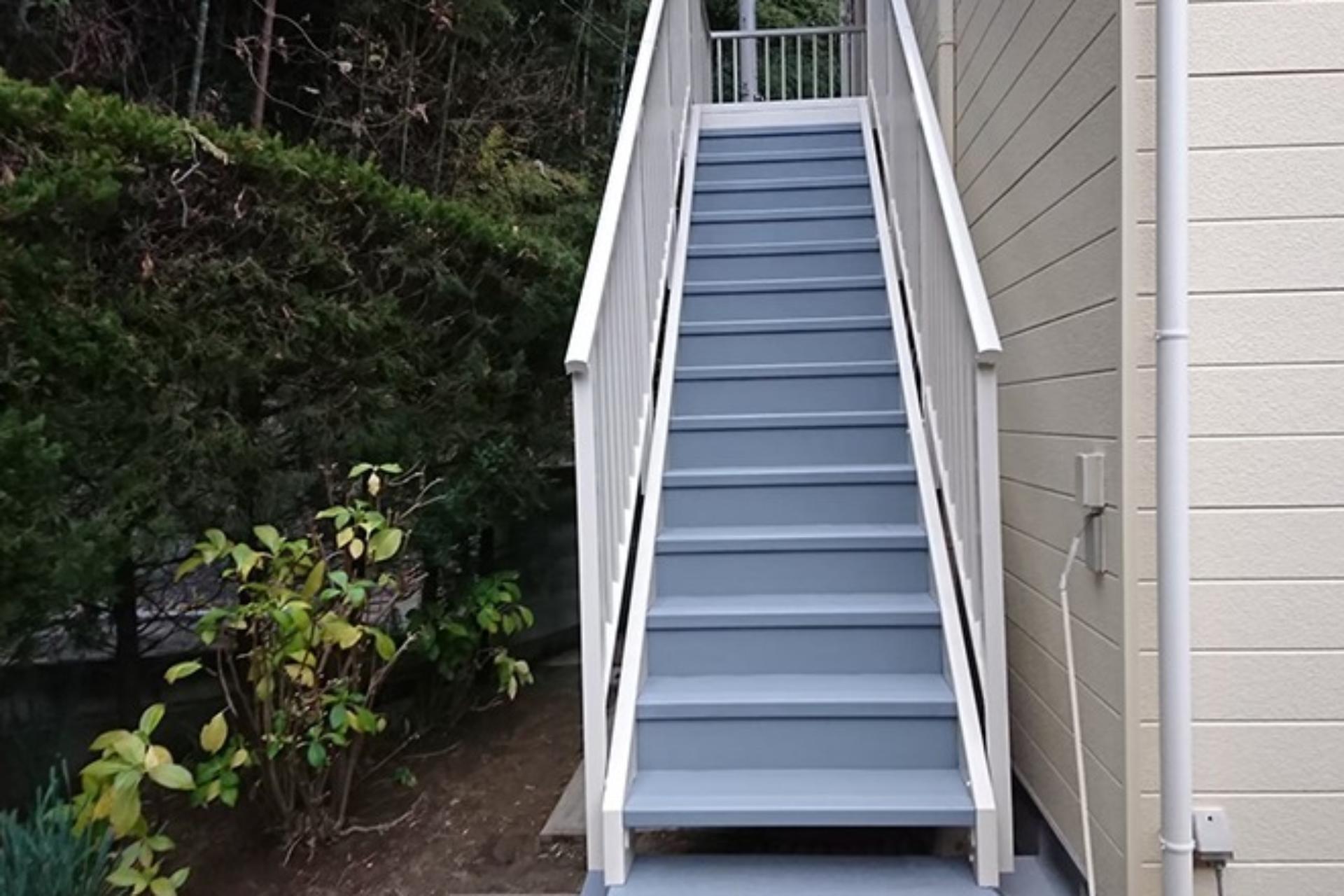 鉄骨・外階段等の塗装の画像