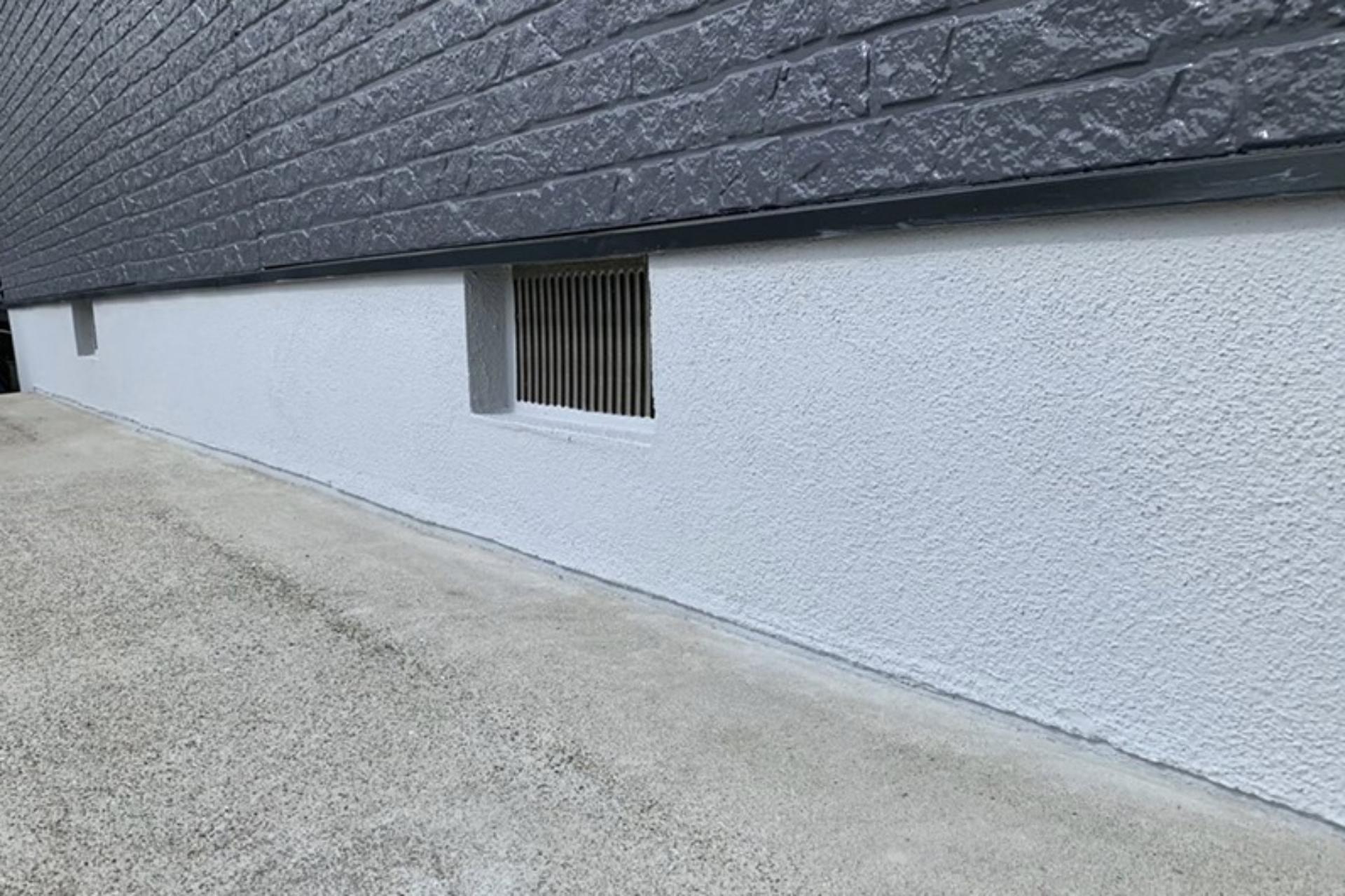 基礎の塗装の画像